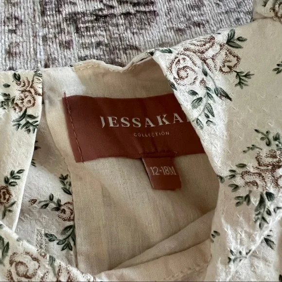 Girl’s Dress/Romper Bundle - 12-18M - Picture 4 of 4